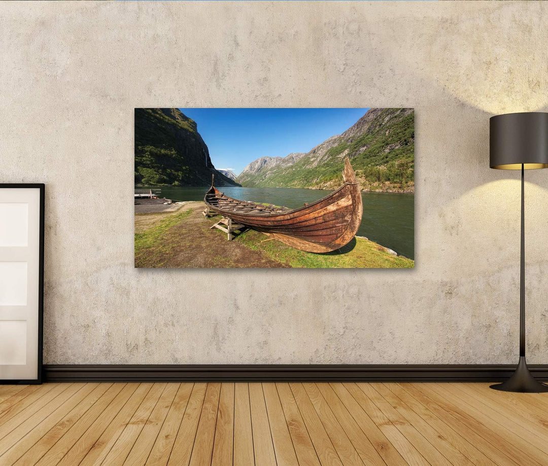 islandburner Bild auf Leinwand Altes Wikingerboot Gudvangen Dorf Flam Norwegen Bilder Wandbilder Pos