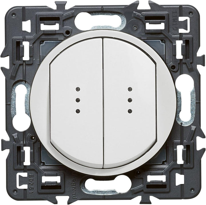 Legrand LEG99505 Celiane2-Control Schaltersteckdose 2-fach weiss Weiss Doppelbett, Weiss Doppelbett