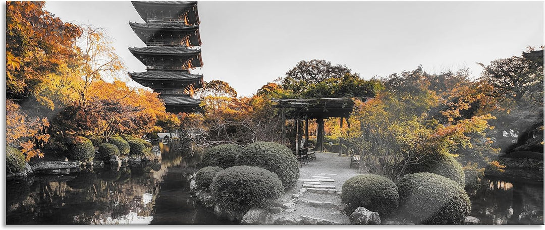 Glasbild Panorama | Wandbild aus Echtglas | See im Herbst vor japanischem Tempel B&W Detail | 100x40