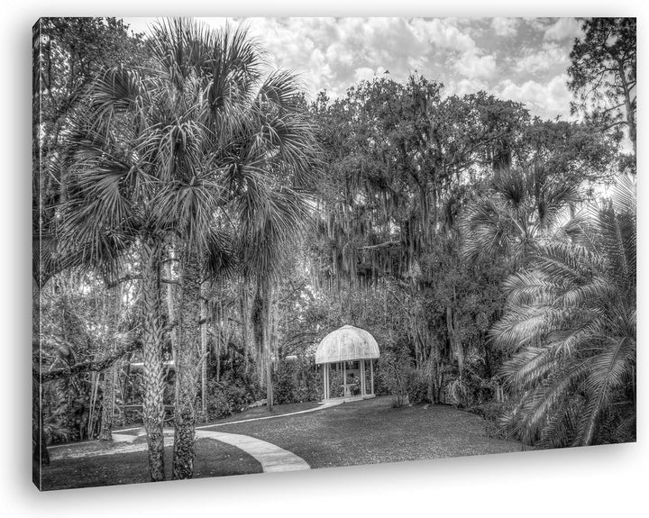 deyoli Pavillon in bezaubernder Landschaft in Florida Effekt: Schwarz/Weiss im Format: 80x60 als Lei