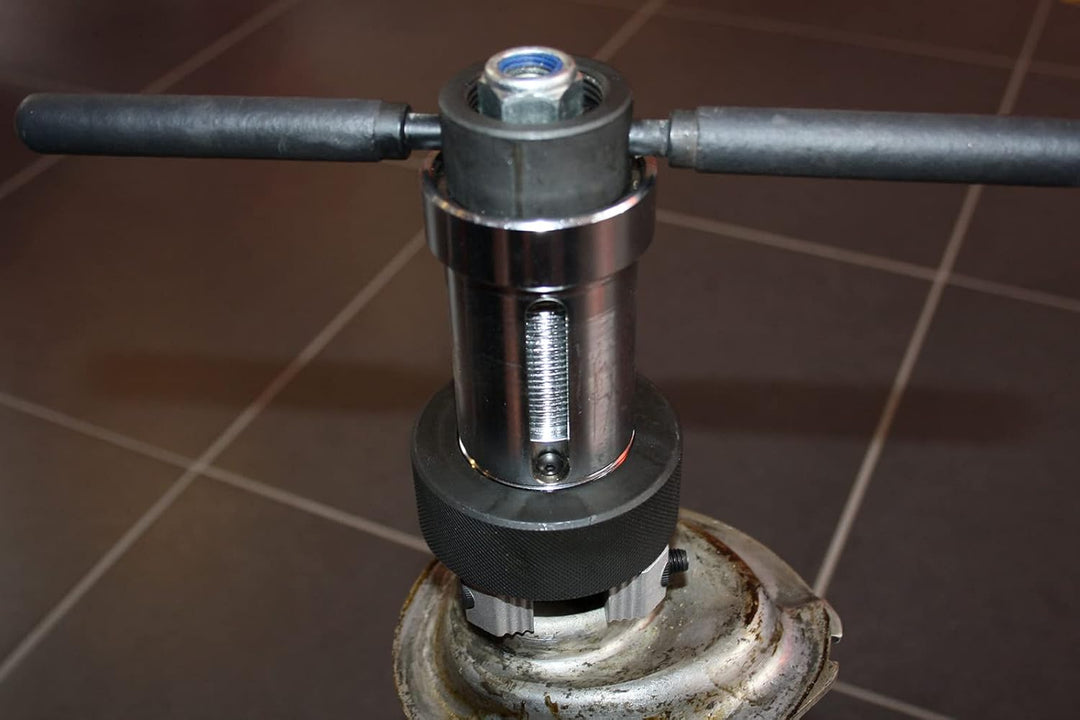 Brilliant Tools BT651100 Montagewerkzeug für Stossdämpfer mit Zuganschlagsfeder, 8-tlg