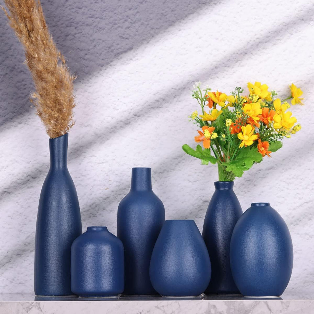 Blaue Keramik Knospen Vasen Set von 6, Bauernhaus Dekor, Kamindekor, Kaminsims & Regal Dekor, Heimde