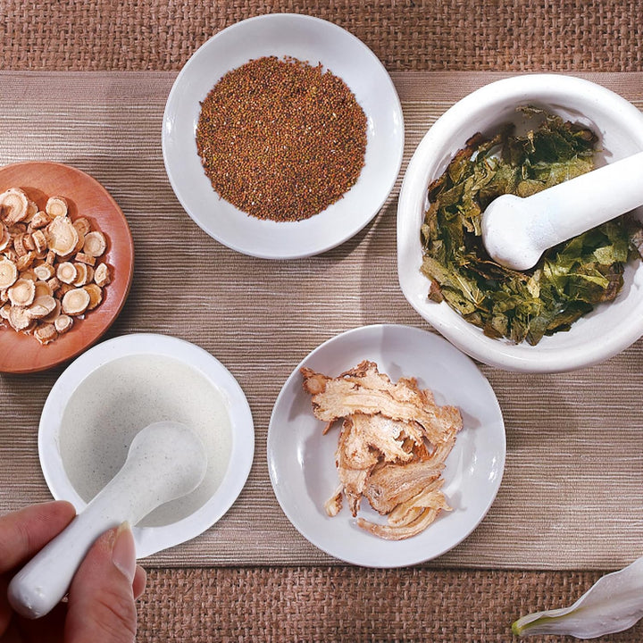 VILLCASE 2 Sets/4 Stück kleiner Porzellanmörser Stössel Set Keramik Kleine Kräuterschale Pesto Pulve