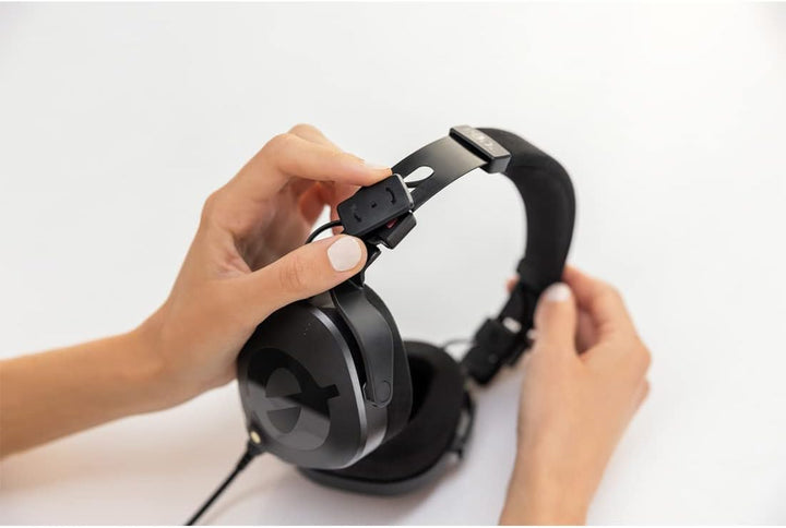 Rode NTH-100 Kopfhörer + keepdrum Wandhalter