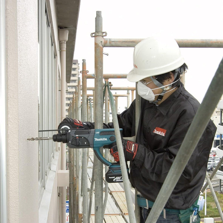 Makita Akku-Kombihammer f. SDS+ 18 V im Makpac mit 2 Akkus 4,0 Ah + Ladegerät, im MAKPAC mit 2 Akkus
