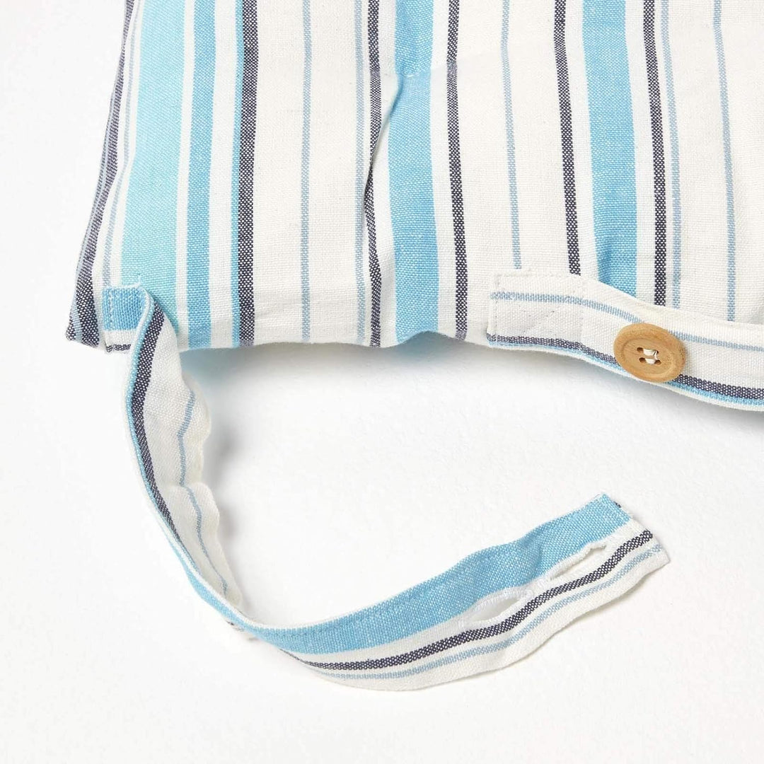 Homescapes gestreifte Stuhlkissen New England im 4er Set, Sitzkissen 40 x 40 cm, blau-weiss, mit Bän