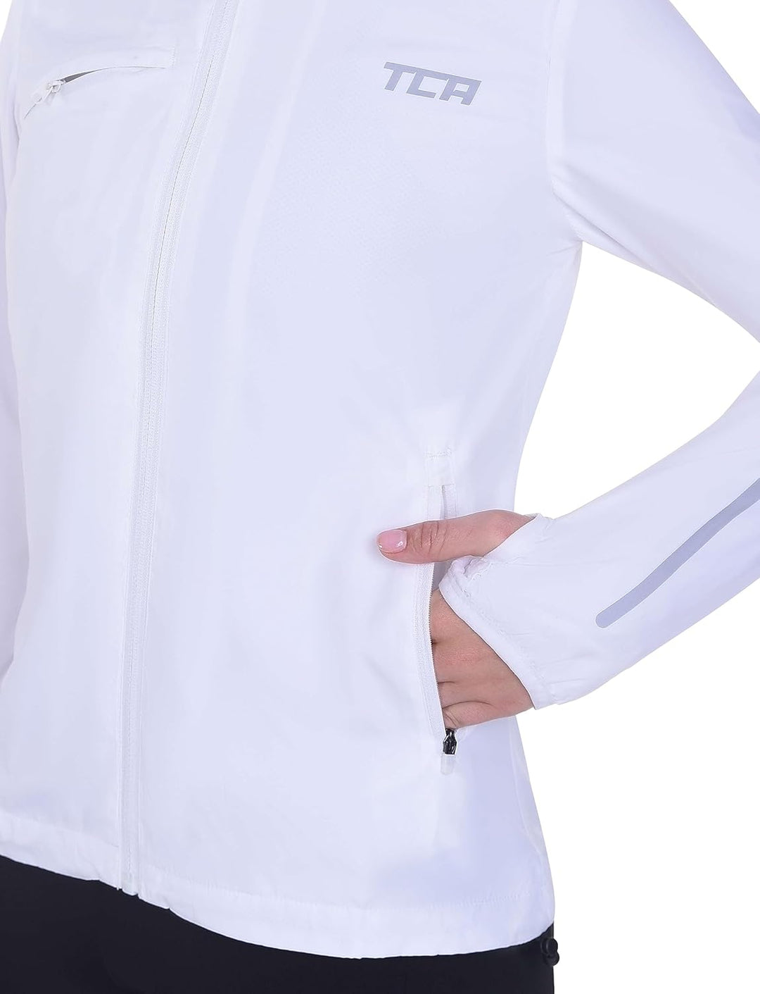 TCA Damen Lauf-Softshelljacke. Reflektierende atmungsaktive Packable-Jacke mit Reissverschlusstasche