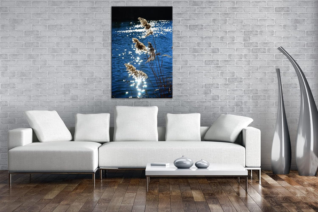 deyoli Schilf mit schimmernden Wasser im Format: 80x60 als Leinwandbild, Motiv fertig gerahmt auf Ec