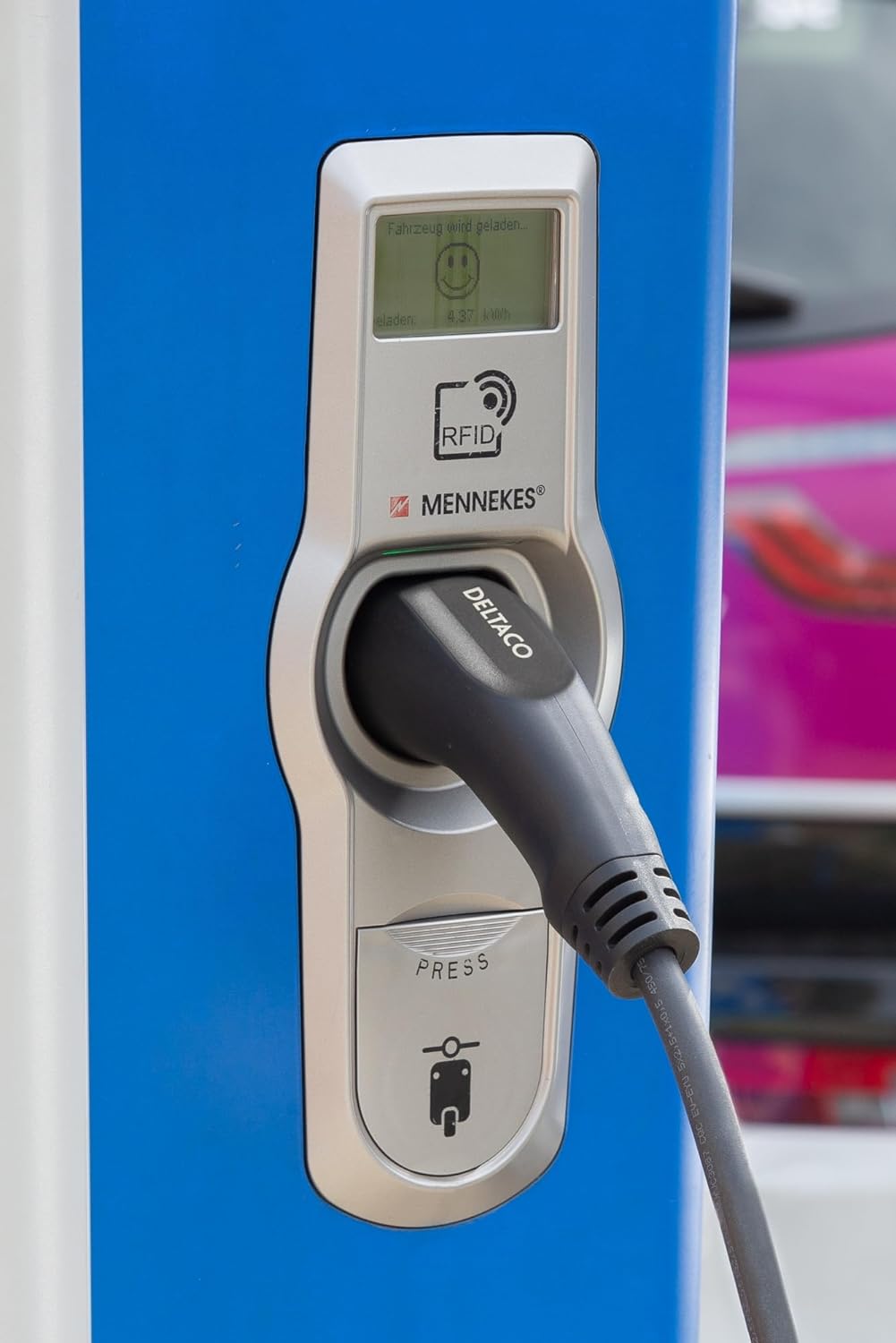 DELTACO Typ 2 EV-Ladekabel für E-Autos und Hybrid Fahrzeuge, Elektroauto Charger Mennekes Kabel, Kom