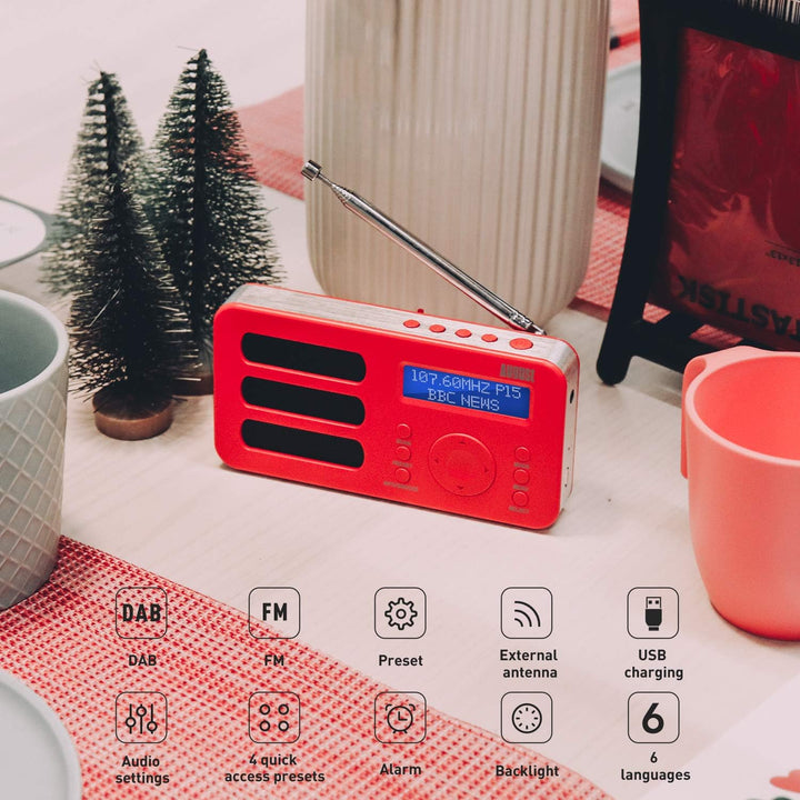 August MB225 - Tragbares Radio mit DAB+ / DAB/FM RDS-Funktion 40 Presets digitaler Radiowecker Stere