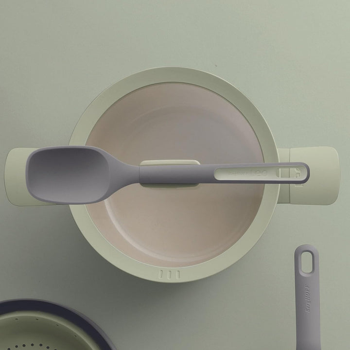 Berghoff - Antihaft Suppen-/ Gemüsetopf mit Deckel Balance Sage 24x14cm