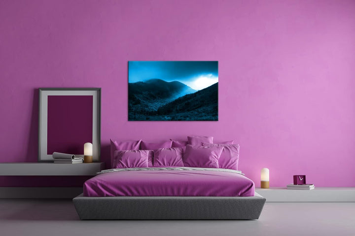 deyoli schöne Berglandschaft mit Wald und Licht Format 80x60 Effekt: Monocrome Blau als Leinwandbild