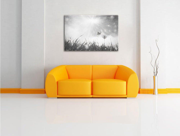 Pixxprint zarter Schmetterling fliegt zu Pusteblume Kunst Kohle Effekt, Format: 100x70 auf Leinwand,