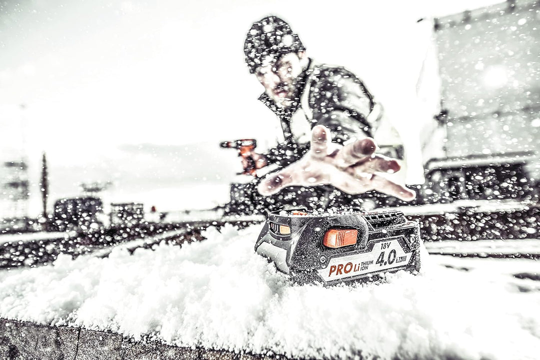 AEG 18 V PRO18V 4,0 Ah Lithium+ Akku L1840S (Kompatibel mit allen AEG PRO 18 V Geräten, Akku-Ladesta