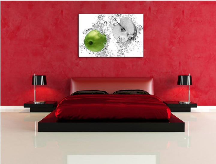 saftig grüne Äpfel im Wasser schwarz/weiss Format: 100x70 auf Leinwand, XXL riesige Bilder fertig ge