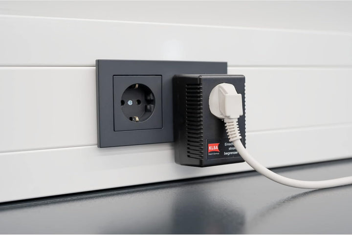 UNITEC Anlaufstrombegrenzer und Einschaltstrombegrenzer (230V ~/ 16A, Zwischenstecker, Strombegrenze