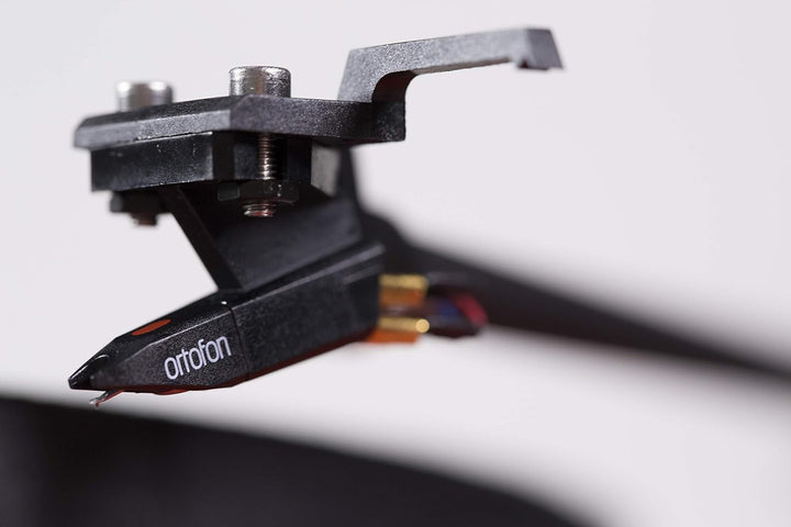 Pro-Ject VT-E R, Vertikaler Plug&Play Plattenspieler, Rechtshänder (Rot), Rot