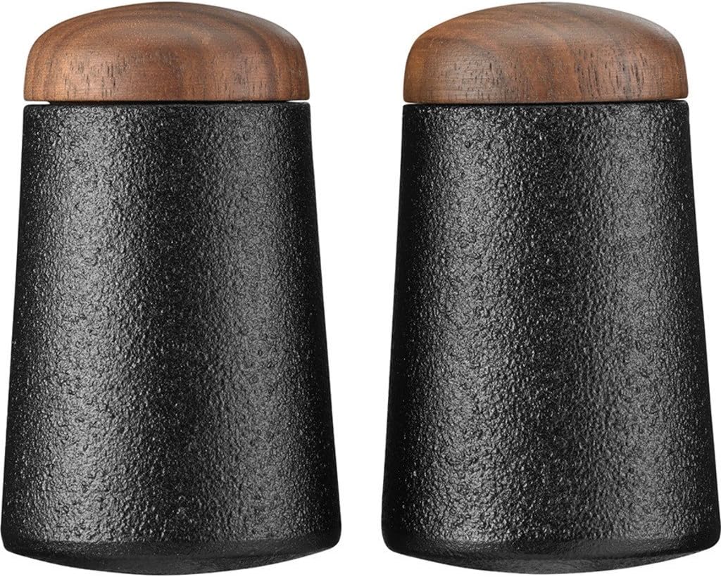 SKEPPSHULT - Salz und Pfefferstreuer - Set - Gusseisen - Walnussdeckel Ø 4,5 cm Höhe 8 cm