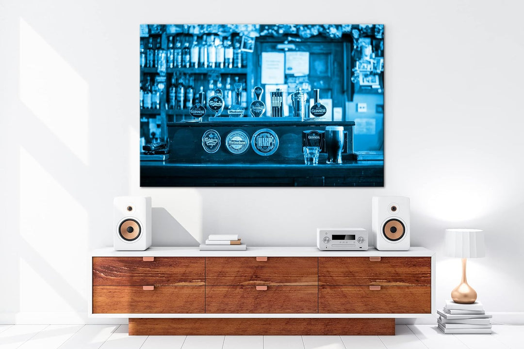 deyoli Theke in einem Irischen Bar Format 80x60 Effekt: Monocrome Blau als Leinwandbild, Motiv ferti