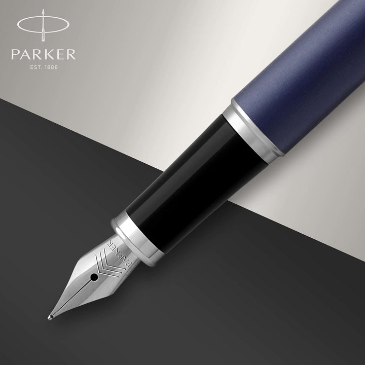 Parker IM Füller | Matte Blue | Füllfederhalter mit feiner Feder und blauer Tinte | Geschenkbox