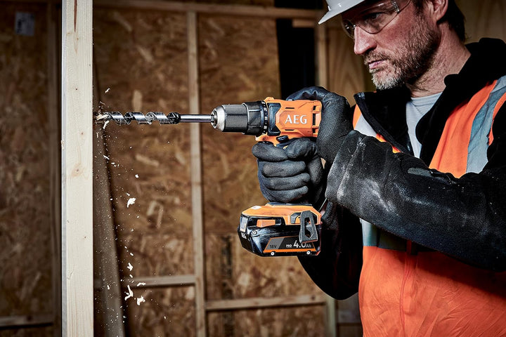 AEG 18 V Pro18V Akku-Bohrschrauber, BS18G4-202C, Drehmoment 60 Nm, inkl. 2 x 18 V 2,0 Ah Akkus und L