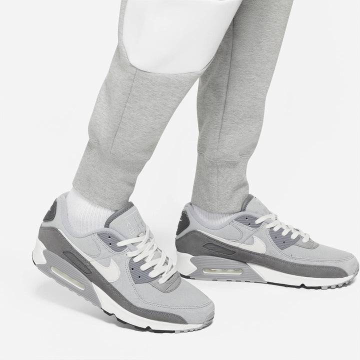 Nike Sportswear Swoosh Herren Hose L Grau/Weiss, L Grau/Weiss