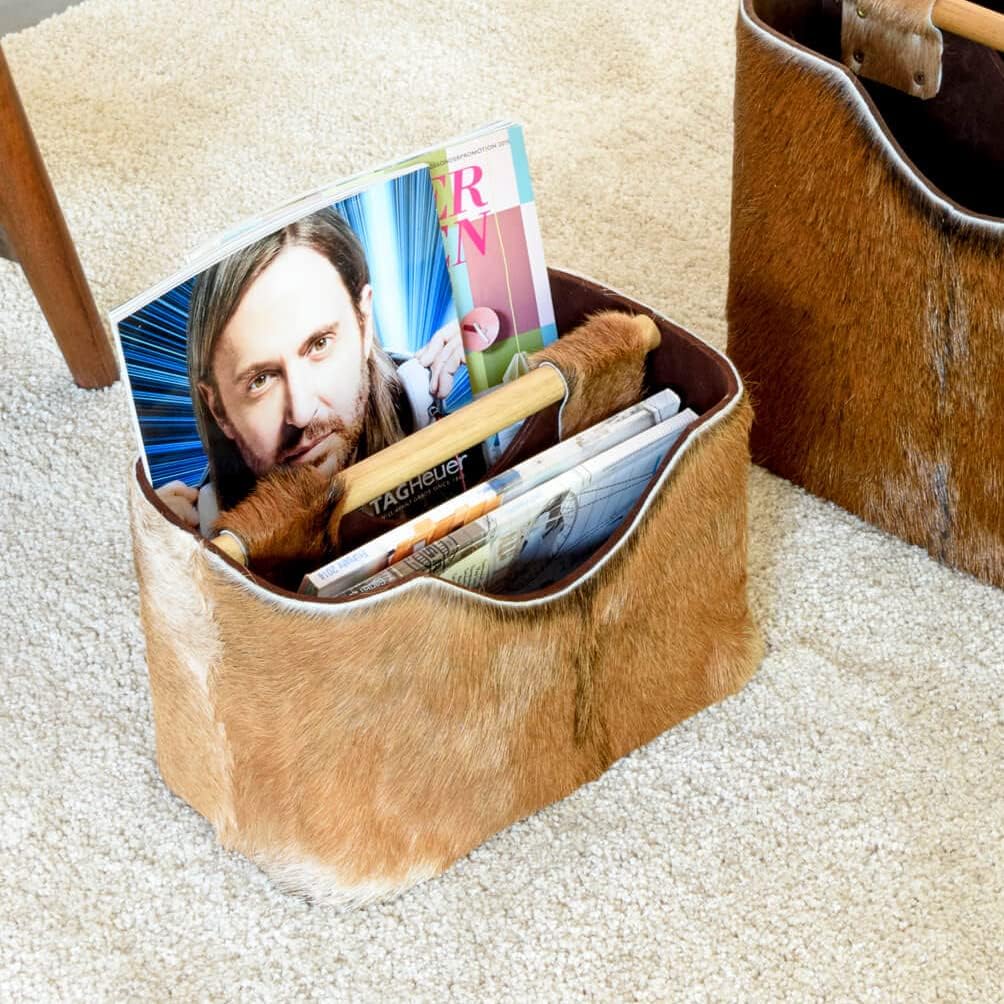 wohnfreuden Ziegenfell Zeitungsständer eckig braun 30 cm - Holz Zeitungshalter Korb klein