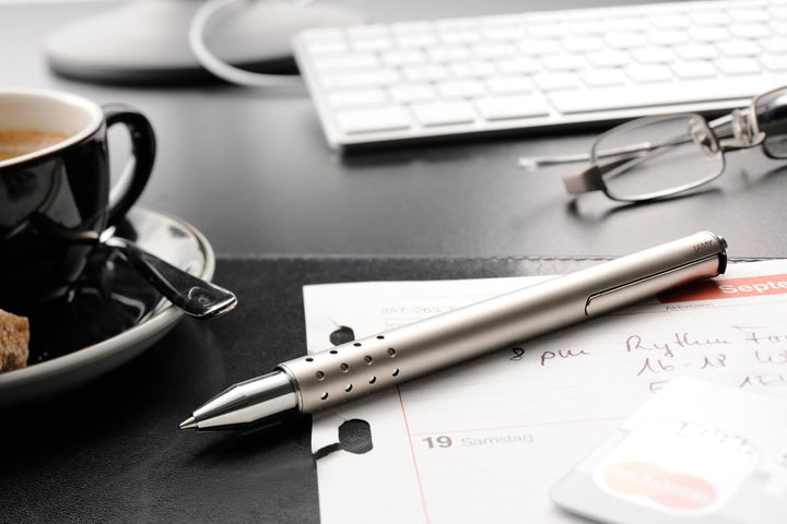 LAMY swift Tintenroller aus Edelstahl in Lack-Finish neonorange - ohne Verschlusskappe mit versenkba