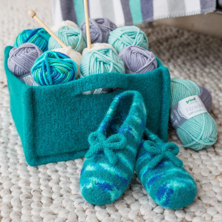 Gründl Filzwolle uni (Wolle zum Filzen, Stricken und Häkeln, Garn aus 100% Schurwolle, 50 g / 50 m,