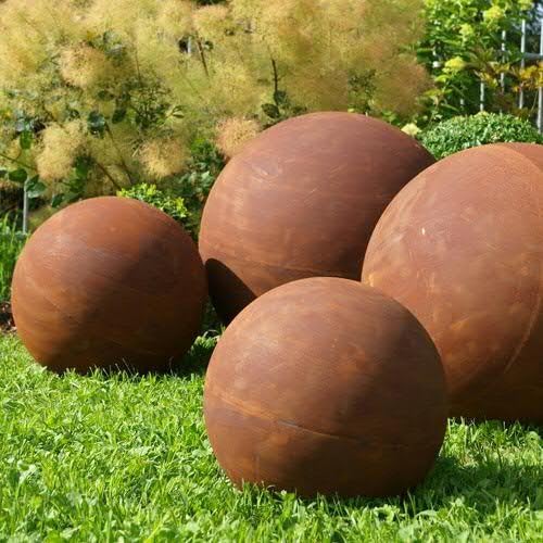 Schlichte & Rostige Gartenkugel - XL Dekokugel - Ø 60cm - Wetterfest & Frostsicher - Metall/Edelrost