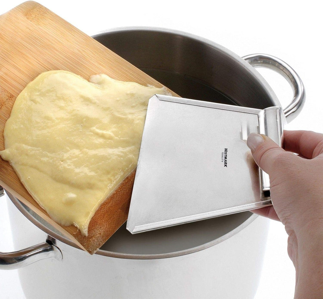 Westmark Spätzle-Set, Spätzle-Holzbrett und Edelstahlschaber für die traditionelle Zubereitung von S
