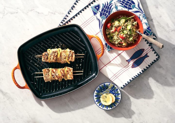 Le Creuset Signature Flache rechteckige Grillplatte aus Gusseisen mit Hilfsgriff, für alle Herdarten