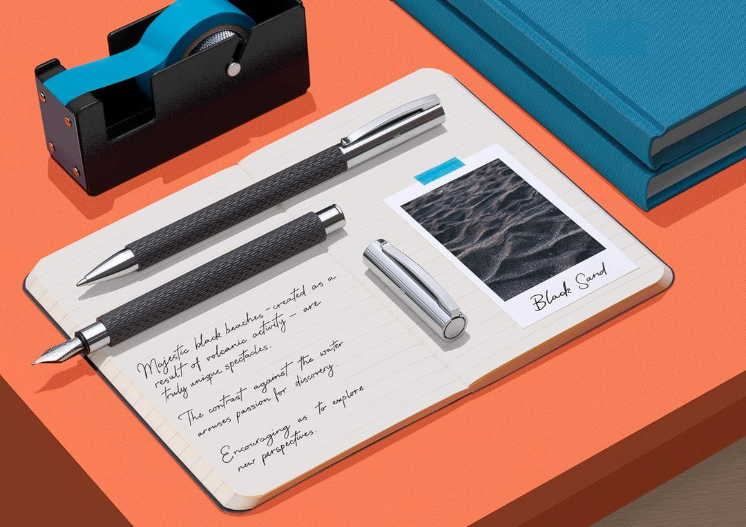 Faber-Castell 147050 - Füller Ambition OpArt, Federstärke M, black sand Black Sand Füller M, Black S