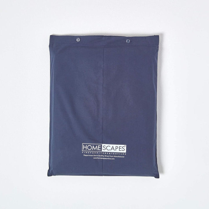 HOMESCAPES Perkal Bettlaken ohne Gummizug dunkelblau 230x255 cm, Baumwoll-Betttuch ohne Spannrand, H