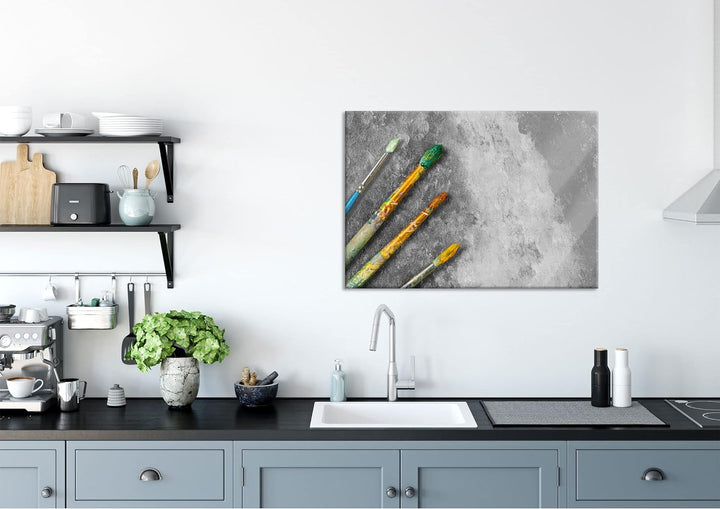 Glasbild | Wandbild aus Echtglas | Gelber Pinsel & Bild | 100x70 cm | inkl. Aufhängung und Abstandsh