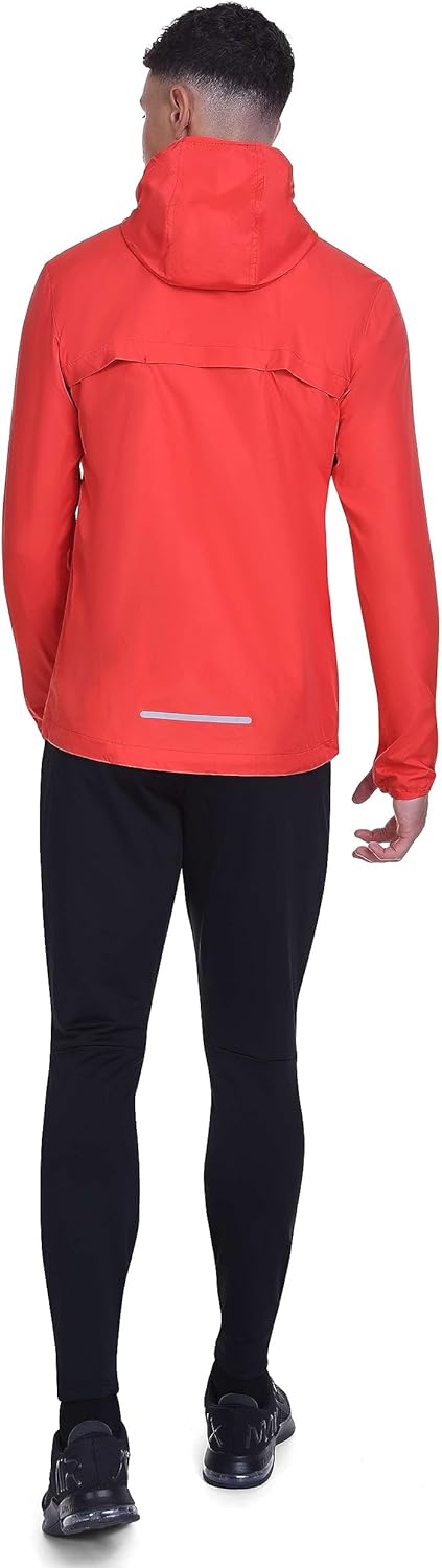 TCA Herren Lauf-Softshelljacke. Reflektierende atmungsaktive Packable-Jacke mit Reissverschlusstasch