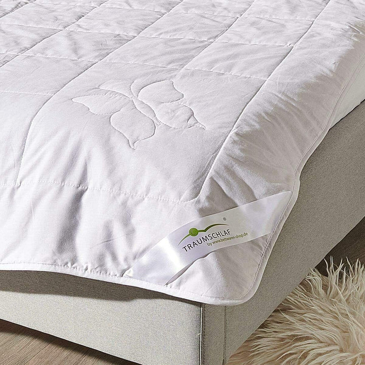 Traumschlaf Premium Sommer Seidendecke leicht Füllung: 100% Seide 135x200 cm, 135x200 cm