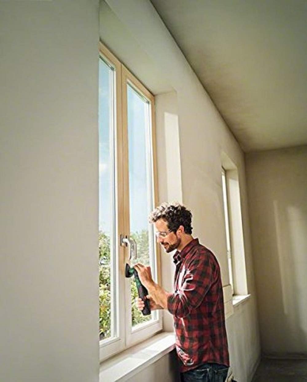 Bosch Akku Multifunktionswerkzeug UniversalMulti 12 (1 Akku, 12 Volt System, im Koffer) Set | 1