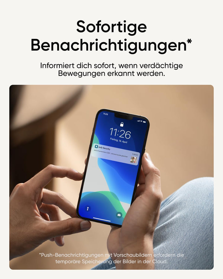 eufy Indoor Cam C220, 2K Überwachungskamera Innen, 360° Schwenk-/Neigefunktion, Indoor-Kamera mit WL