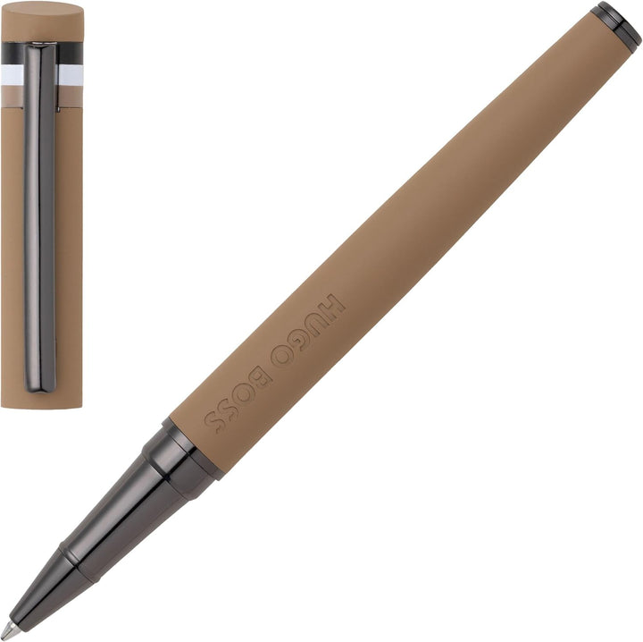 Hugo Boss Loop Iconic Tintenroller aus Messing und Gummi in der Farbe Camel, Länge: 14,6cm, Tintenfa