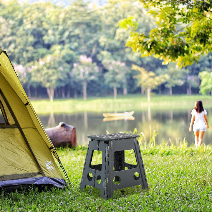 Relaxdays Klapphocker XL, tragbar, grosser Badhocker, faltbarer Sitzhocker, bis 120 kg, Kunststoff,