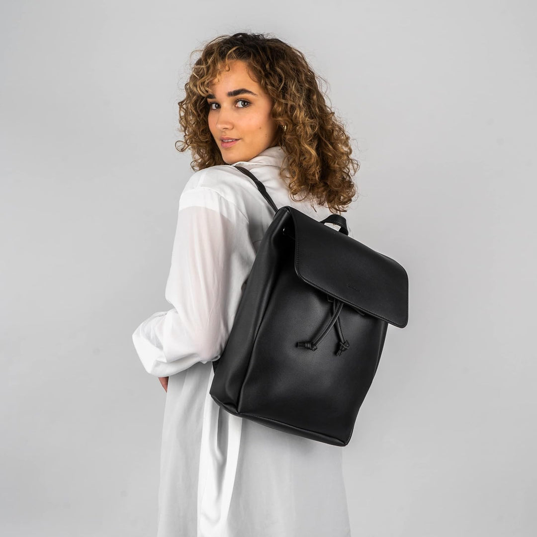 Expatrié Rucksack Damen Elegant Schwarz - Noelle - Moderner Lederrucksack Für City, Business, Uni -