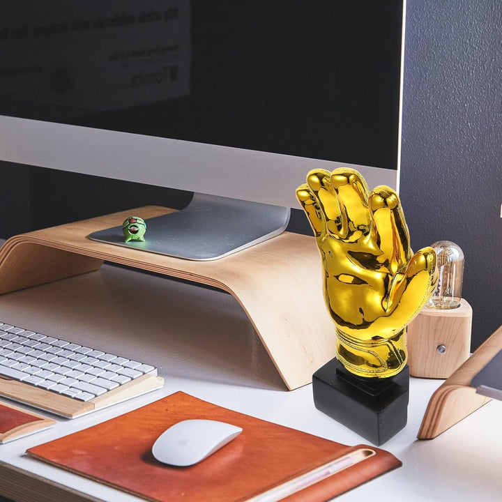 HOMSFOU Gold Award- Troph?e mit Basis- Torhüter- Plattieren von Harz Goalie Handschuhe Form Fussball