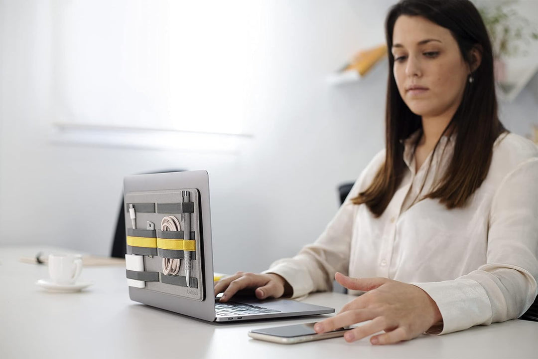 Beblau | SHIFT PRO | selbstklebender tragbarer Tech-Organizer für Laptops u. Rucksack | Büro u. Zuha