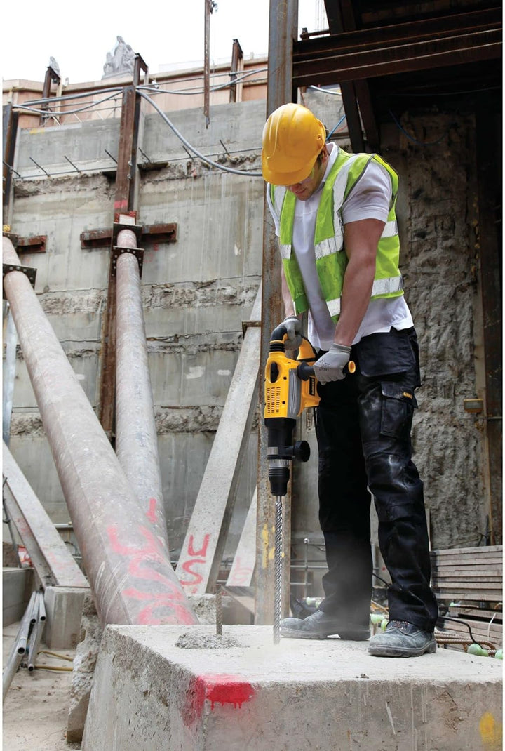 DeWalt Extreme SDS-max Ha mmerbohrer (ø 28 mm, Gesamtlänge 670 mm, Arbeitslänge 550 mm, Anzahl der S