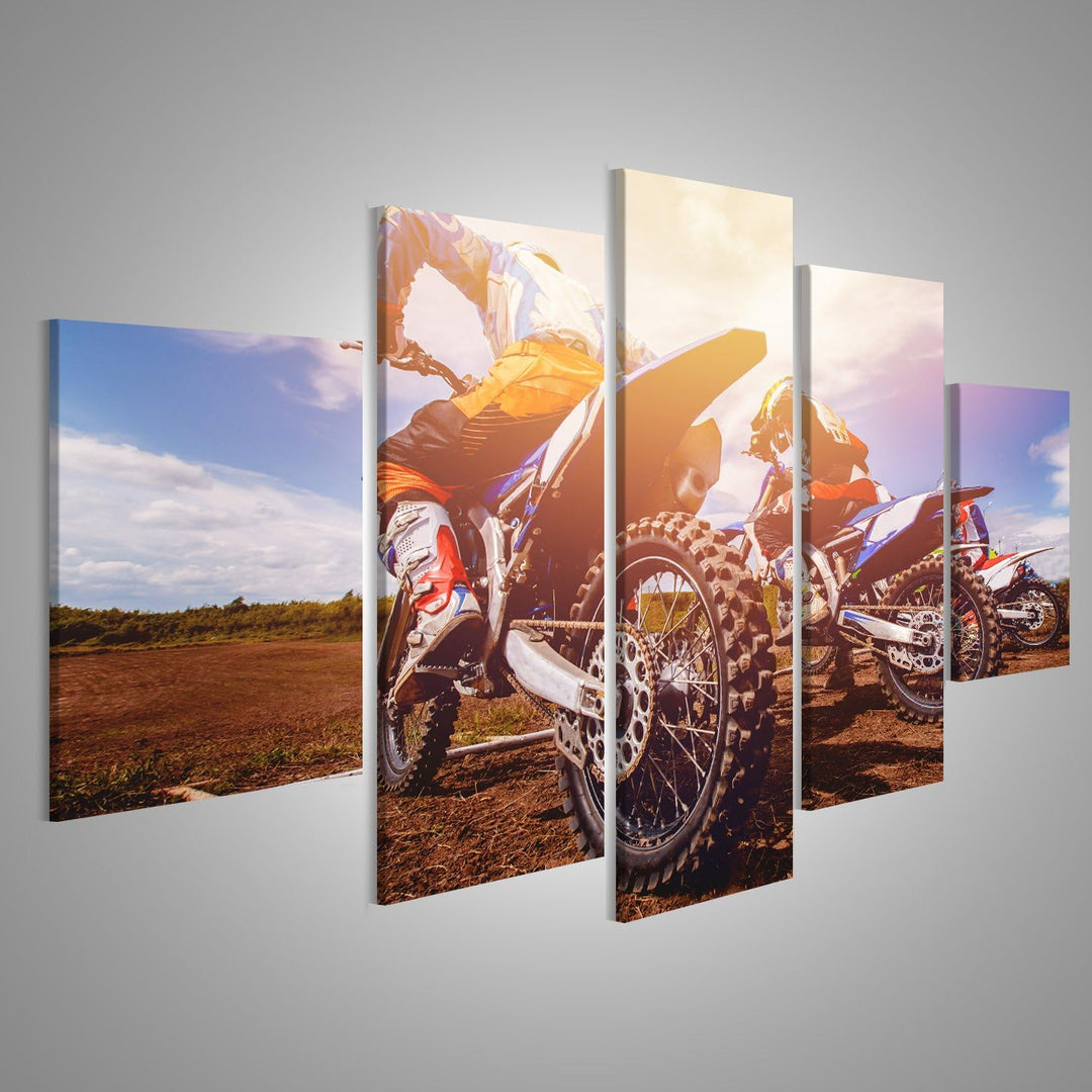 islandburner Bild auf Leinwand Dreckiges Fahrrad. Team Motocross auf Fahrrad Motorrad ist Start-Stra