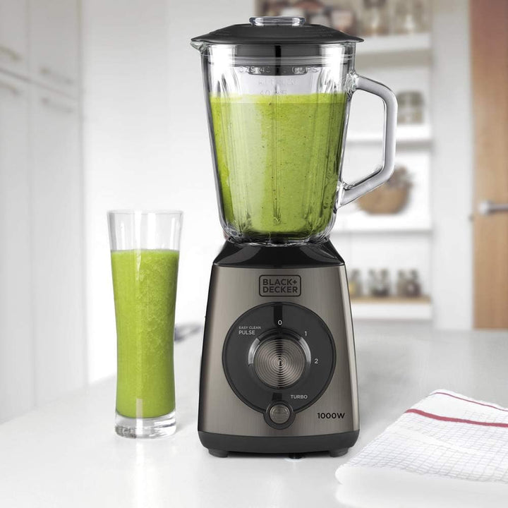 Black + Decker Standmixer, Puls-Funktion, Gefäss aus Kunststoff mit 1,5 l, 4-schneidige Edelstahlkli