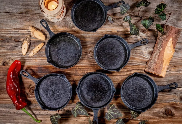 BBQ-Toro Gusseisen Grillpfännchen (6-er Set) | Ø 12,5 cm | bereits eingebrannt - preseasoned | Gusse