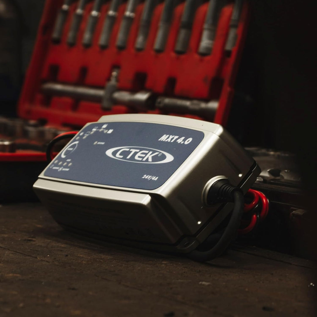 CTEK MXT 4.0 Batterieladegerät 24V, 8-Stufiges Ladegerät Für Kleinere 24V-Batterien In Nutzfahrzeuge