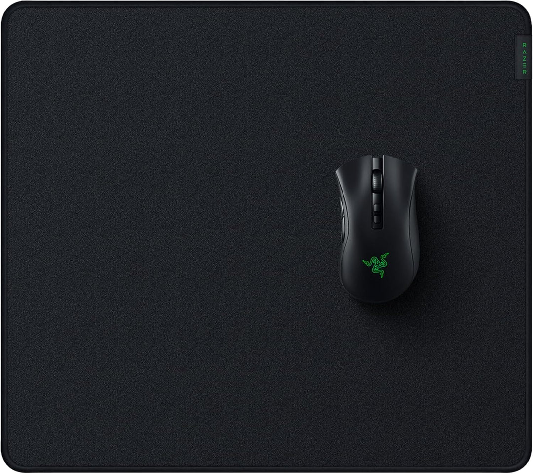 Razer Strider - Hybrid-Mauspad mit weicher Unterseite und Oberseite für sanfte Swipes (optimiert für
